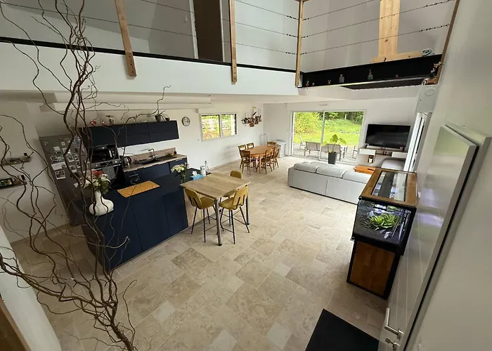 Chambre Coulans-Sur-Gee Alojamento de Acomodação e Pequeno-almoço